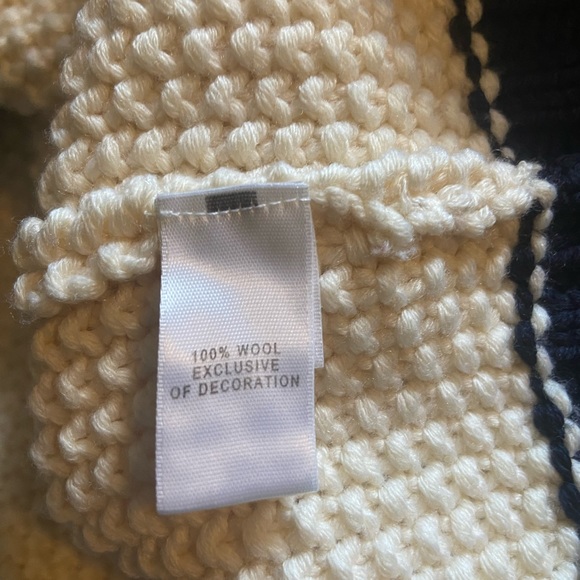 St John Sweater - Picture 7 of 8